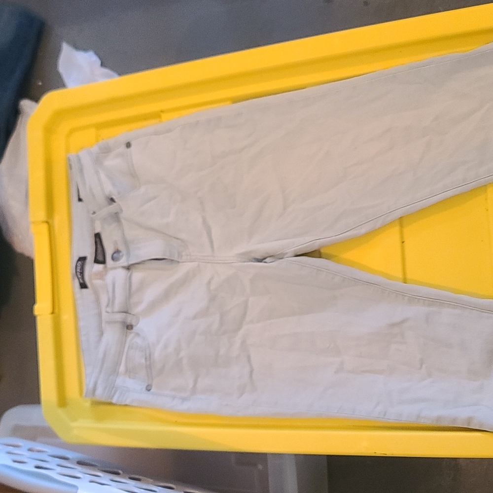3 pairs of pants